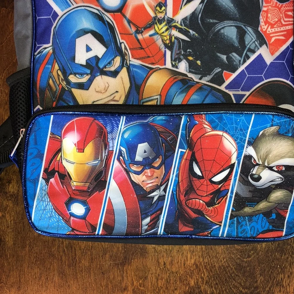 Marvel backpack - Picture 15 of 16